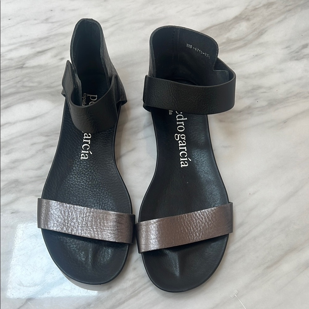 Pedro Garcia Black and Silver Sandals